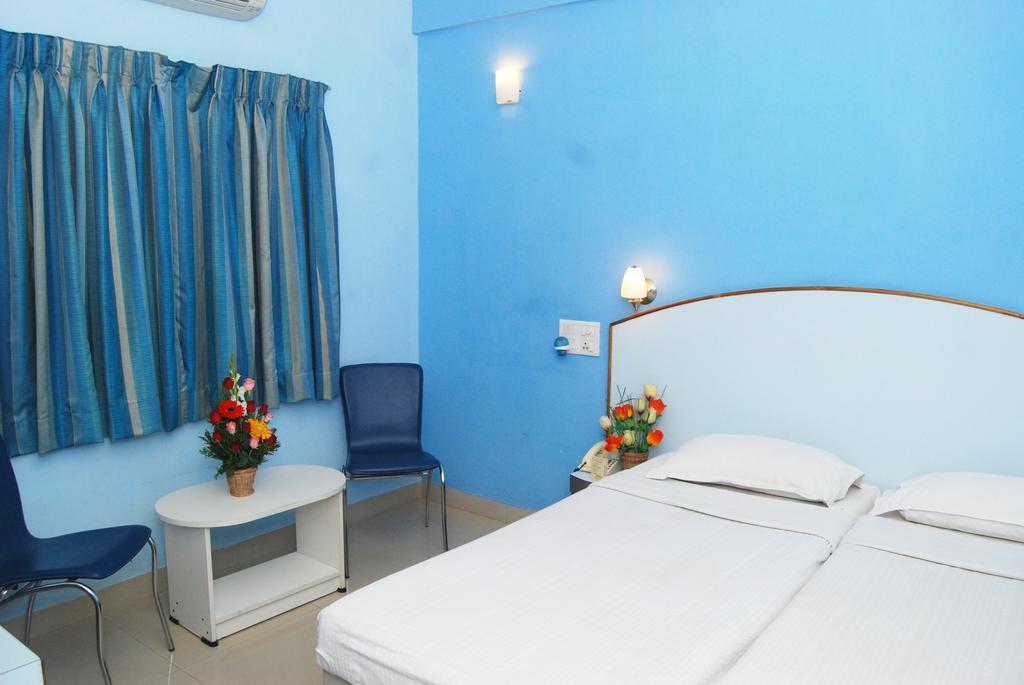 Hotel Pandian Chennai Exterior foto