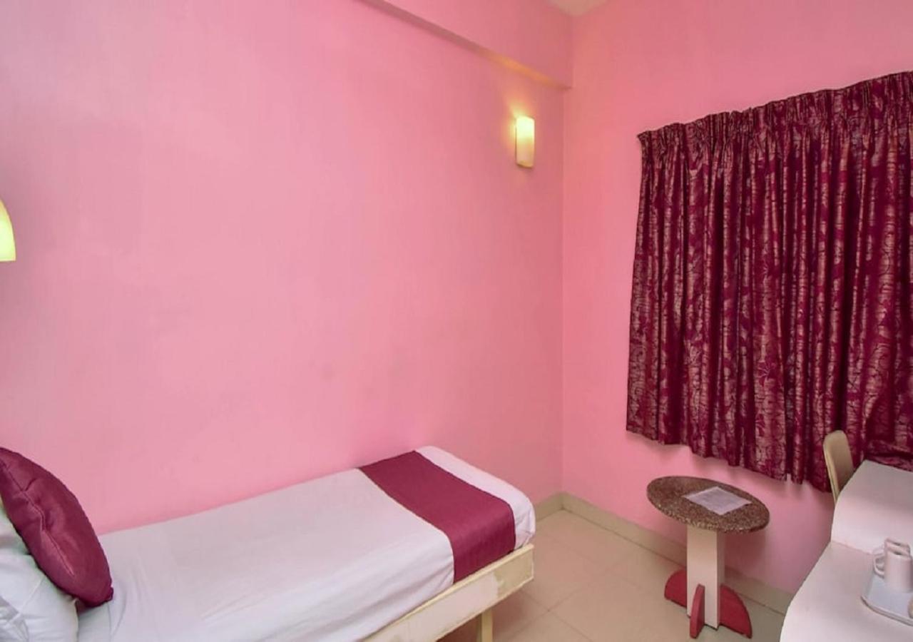 Hotel Pandian Chennai Exterior foto