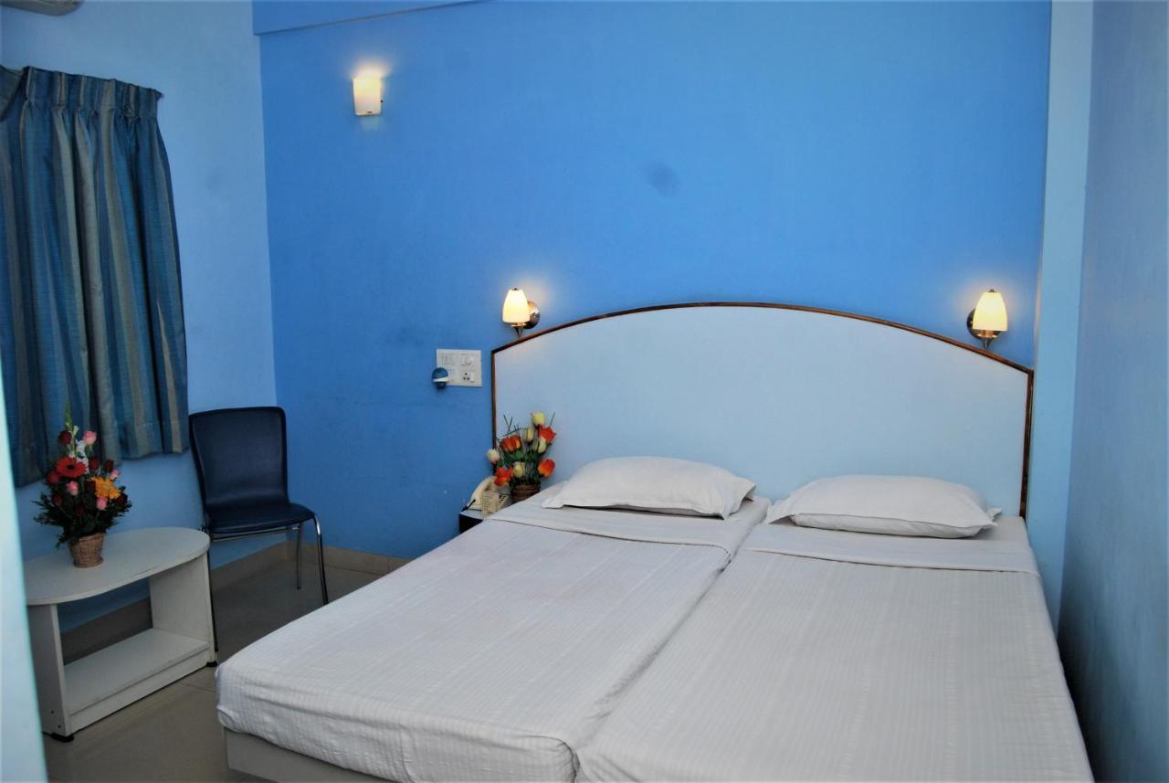 Hotel Pandian Chennai Exterior foto